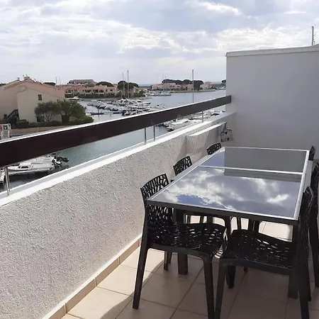 T2 Mezzanine Avec Piscine. *